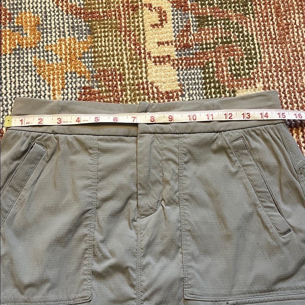 Athleta Gray Silver Skort Size 4 - Picture 2 of 8